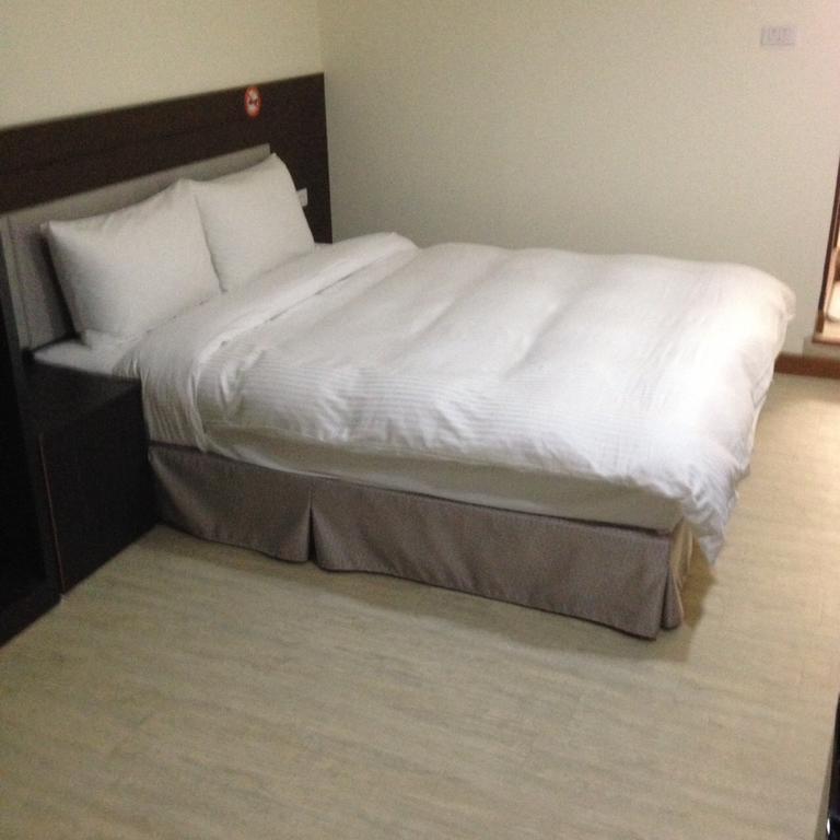 Big Bear Hotel Καοσιούνγκ Εξωτερικό φωτογραφία